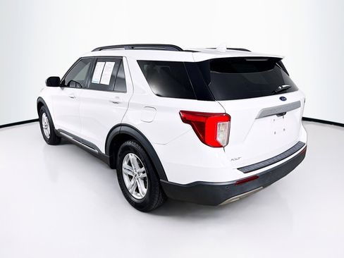 Used 2020 Ford Explorer XLT w/ Equipment Group 202A RWD image 29