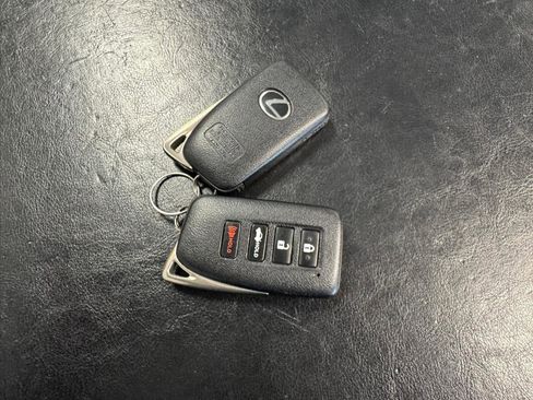 Used 2014 Lexus ES 350 w/ Premium Package image 45