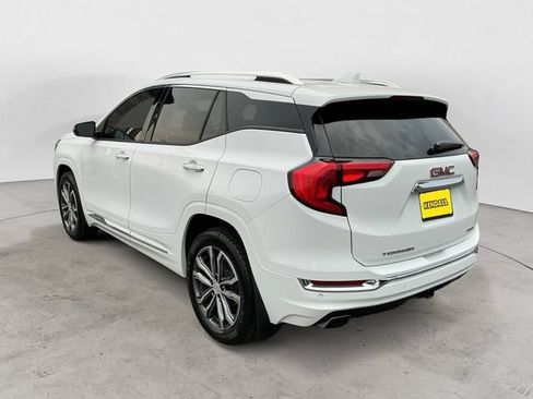 Used 2018 GMC Terrain Denali w/ GMC Pro Grade Package AWD/4WD image 7