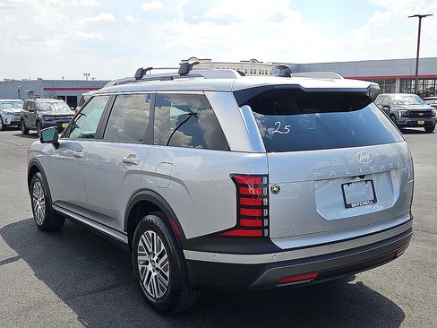 Used 2027 Hyundai Palisade SEL Premium AWD/4WD image 3