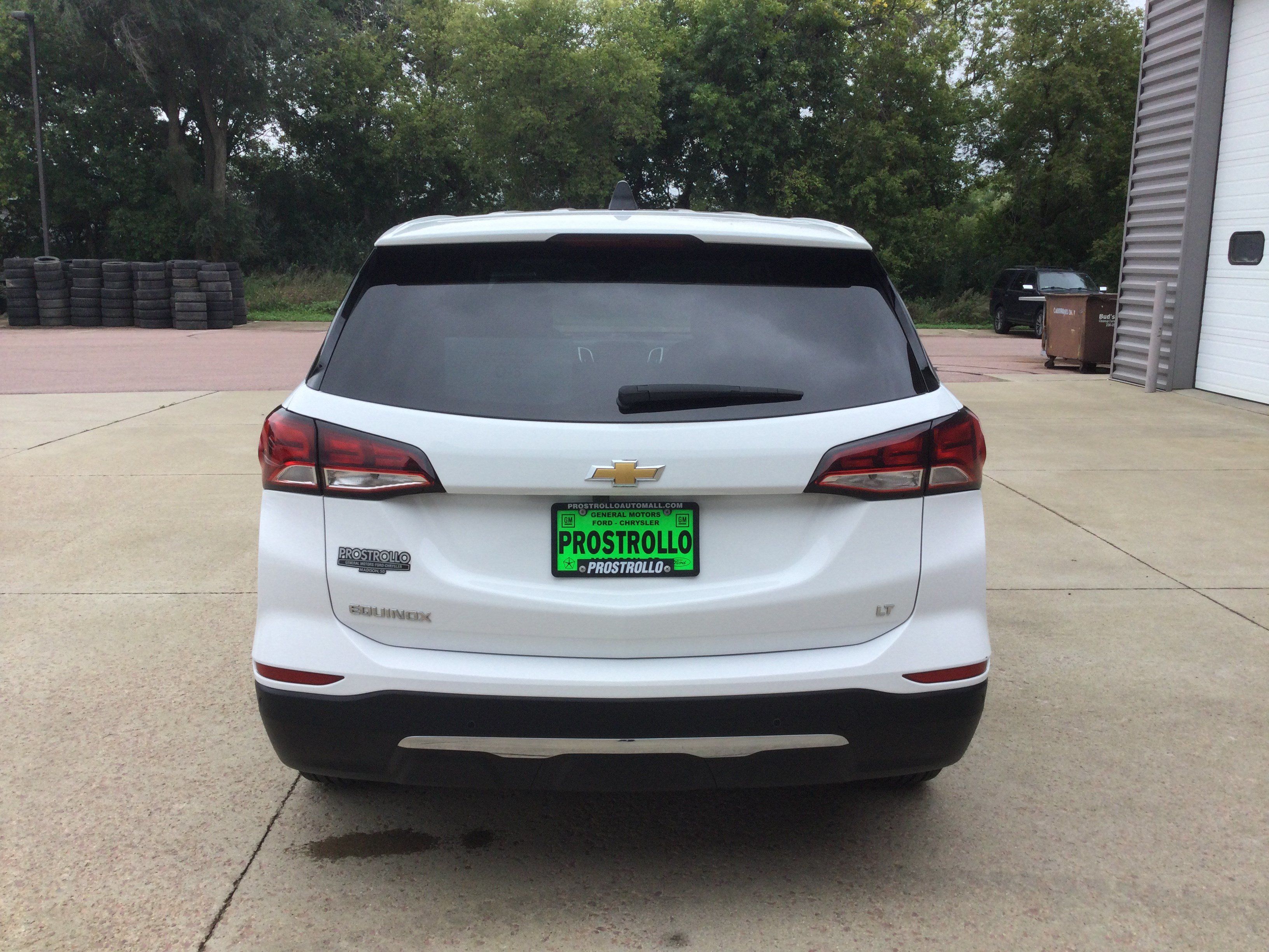 Used 2024 Chevrolet Equinox LT FWD image 4