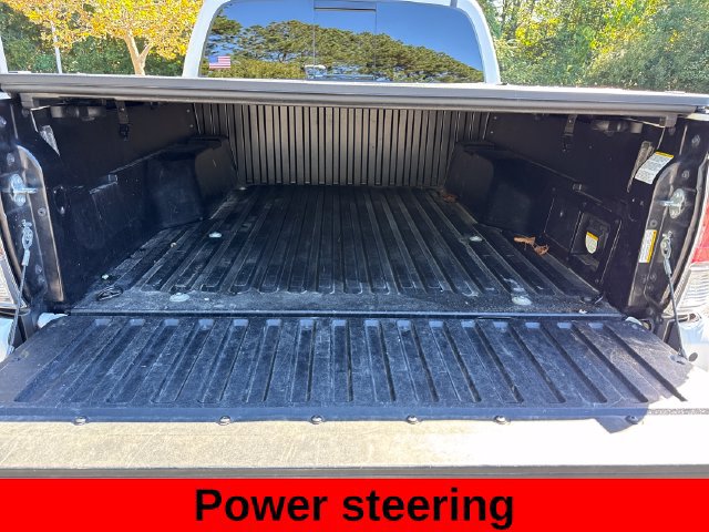 Used 2023 Toyota Tacoma TRD Off-Road w/ Technology Package AWD/4WD image 24
