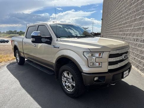 Used 2017 Ford F150 Lariat w/ Equipment Group 502A Luxury AWD/4WD image 3
