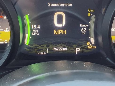 Used 2024 Jeep Wrangler Unlimited AWD/4WD image 15