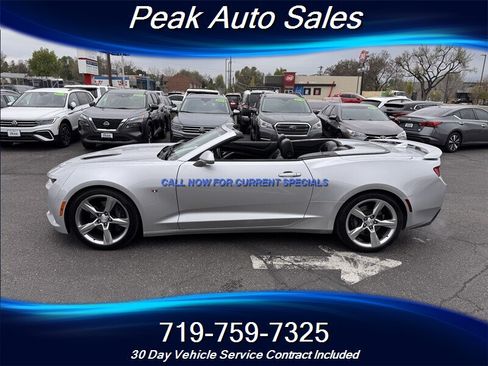 Used 2017 Chevrolet Camaro SS RWD image 12