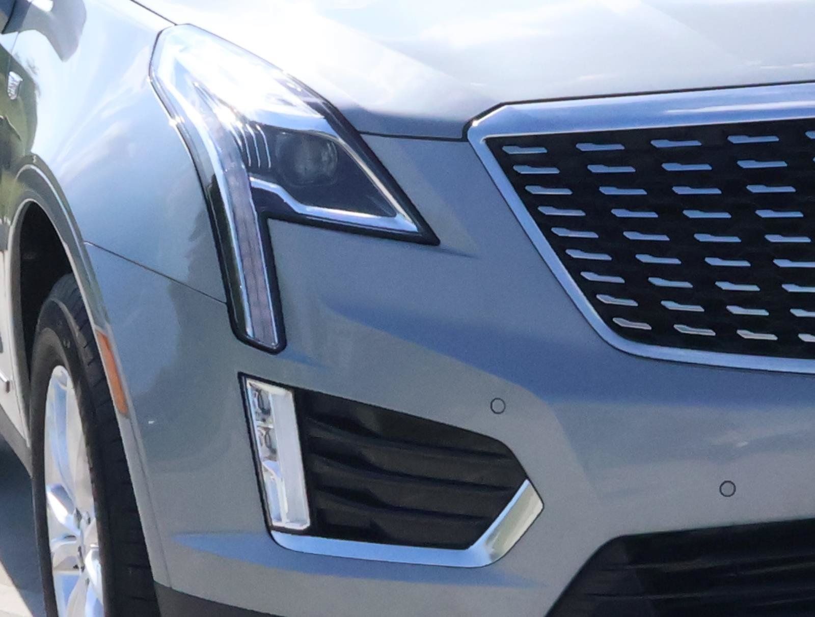 Used 2024 Cadillac XT5 Luxury w/ LPO, Floor Liner Package FWD image 9