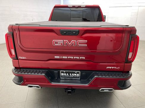Used 2024 GMC Sierra 1500 AT4 w/ Technology Package AWD/4WD image 9