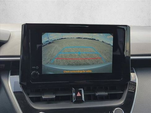 Used 2024 Toyota Corolla LE FWD image 14