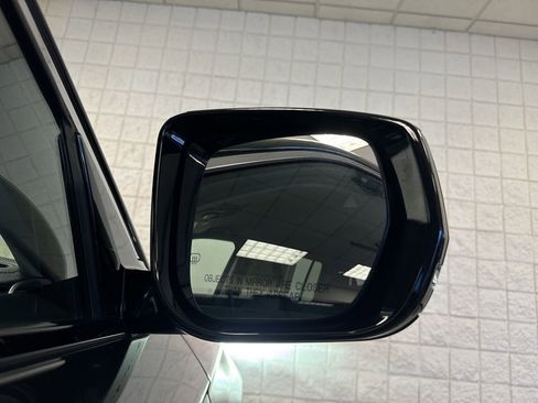 Used 2023 Jeep Grand Cherokee L Limited AWD/4WD image 34