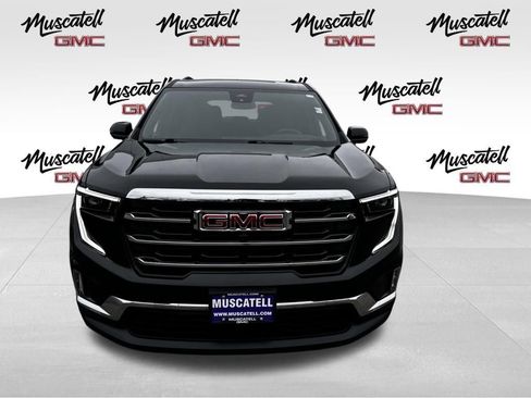 Used 2025 GMC Acadia Elevation w/ Elevation Premium Package AWD/4WD image 2