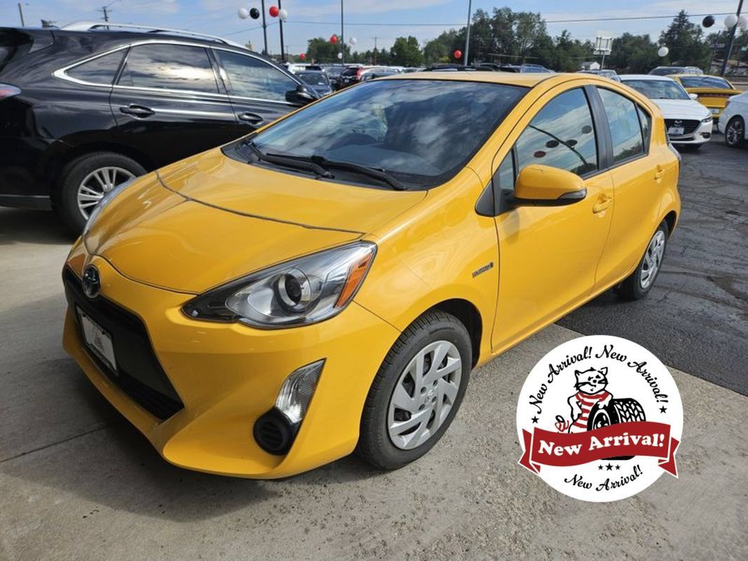 Used 2015 Toyota Prius C One FWD image 1