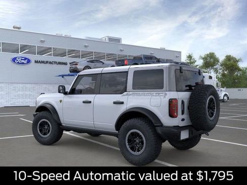 New 2026 Ford Bronco Badlands w/ Sasquatch Package image 4