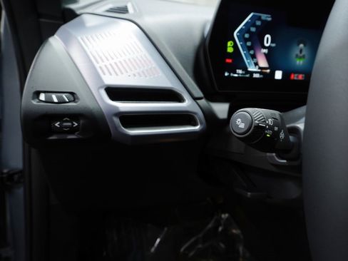 Used 2025 BMW 228i xDrive w/ Premium Package image 21