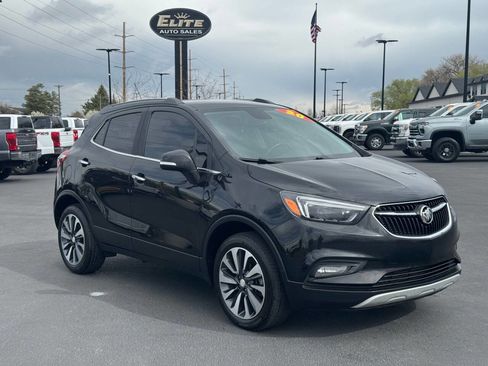 Used 2020 Buick Encore Essence AWD/4WD image 3