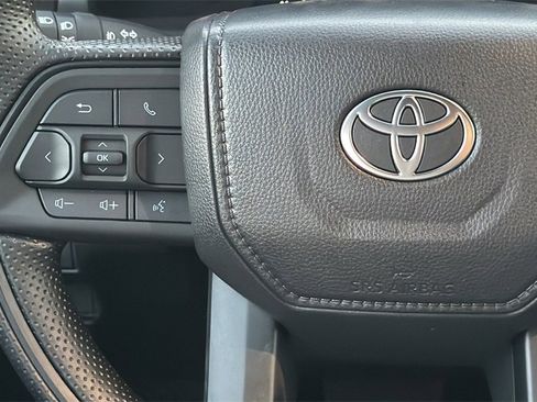 New 2025 Toyota Tacoma SR5 image 27