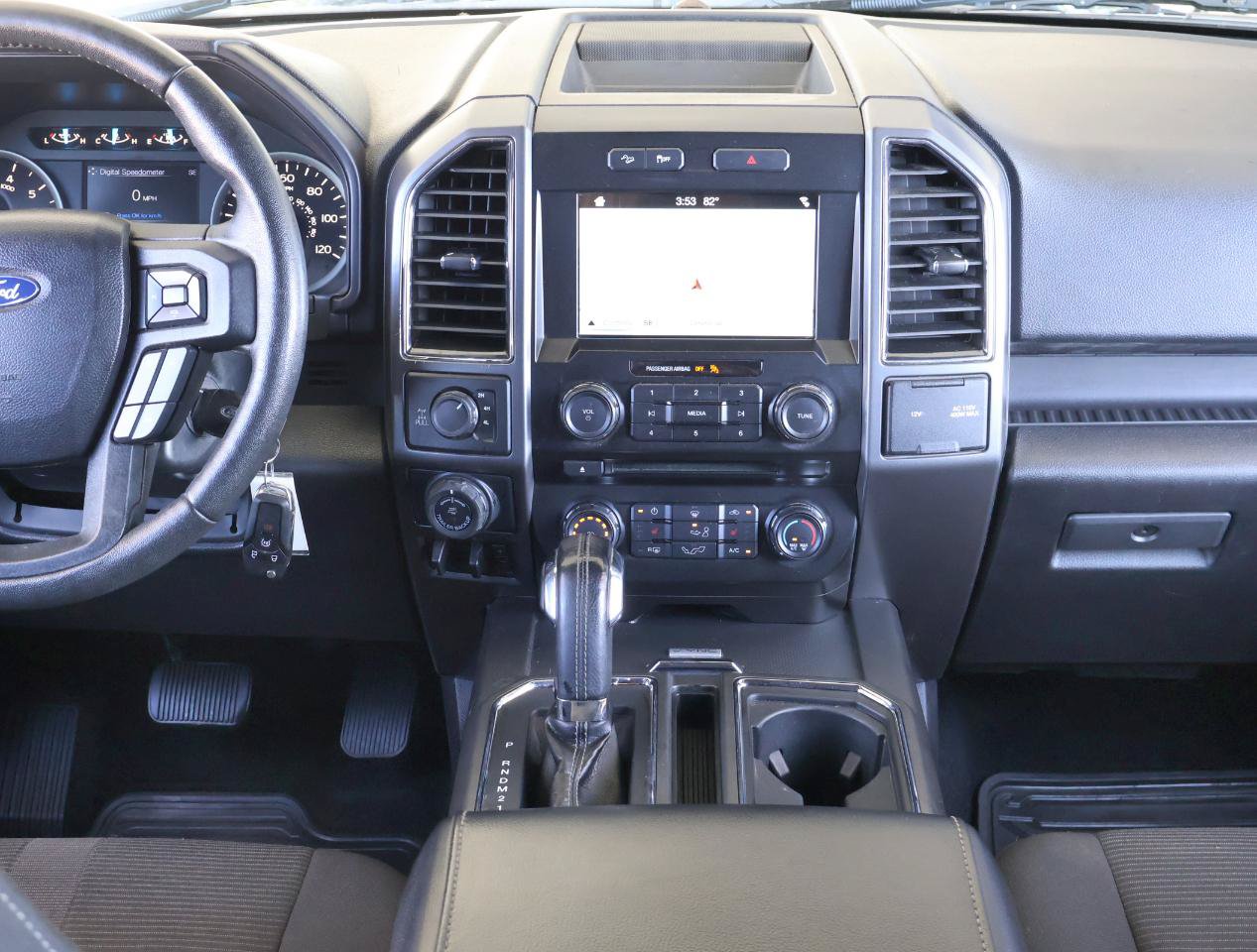 Used 2017 Ford F150 XLT w/ Equipment Group 302A Luxury AWD/4WD image 17