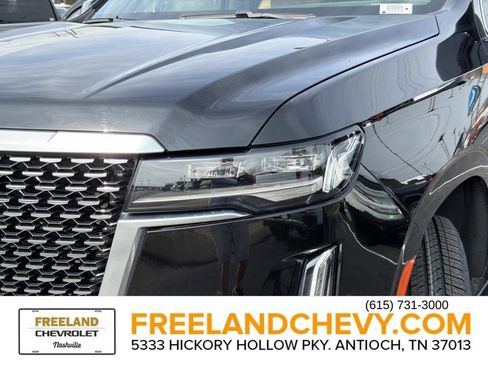Used 2023 Cadillac Escalade Premium Luxury image 10