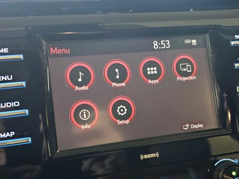 Used 2020 Toyota Camry SE FWD image 15