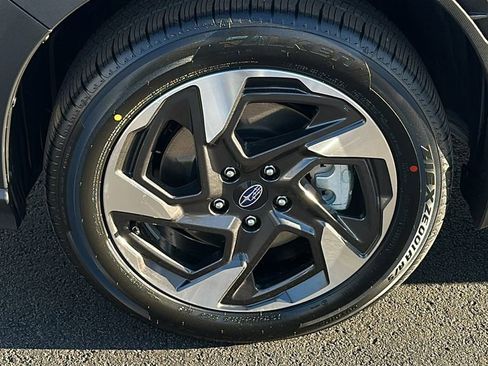 New 2026 Subaru Crosstrek 2.5i Limited w/ Crosstrek Mirror Package AWD/4WD image 9