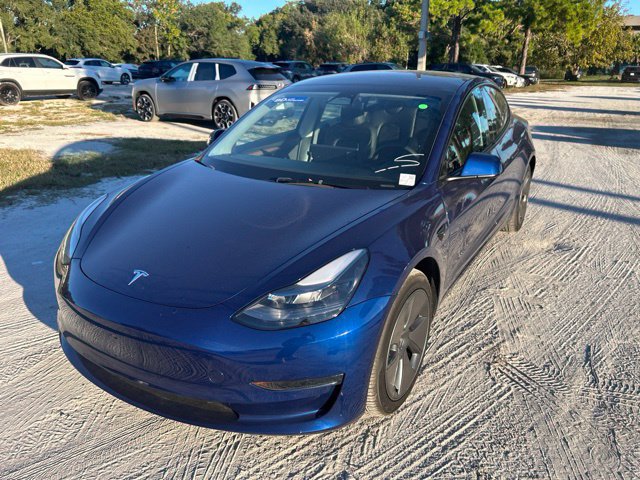 Used 2023 Tesla Model 3 Standard Range RWD image 2