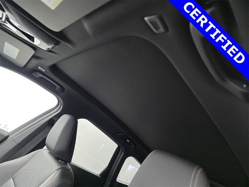 Used 2023 BMW X1 xDrive28i w/ Premium Package image 12