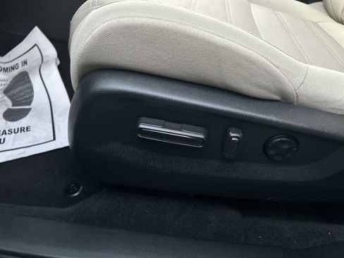 Certified 2021 Honda CR-V EX image 14