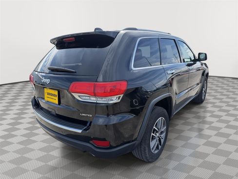 Used 2018 Jeep Grand Cherokee Limited AWD/4WD image 6