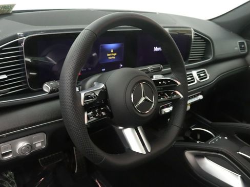 New 2026 Mercedes-Benz GLS 450 4MATIC image 5