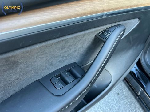 Used 2023 Tesla Model 3 Standard Range RWD image 30