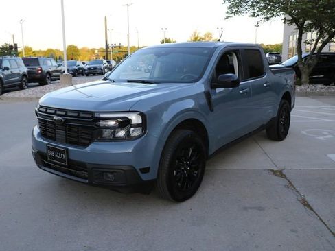 Used 2024 Ford Maverick Lariat w/ Black Appearance Package AWD/4WD image 2