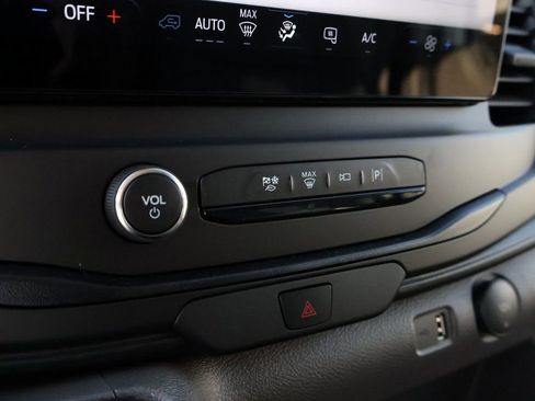 New 2026 Ford Transit 250 148 Medium Roof Extended AWD image 34