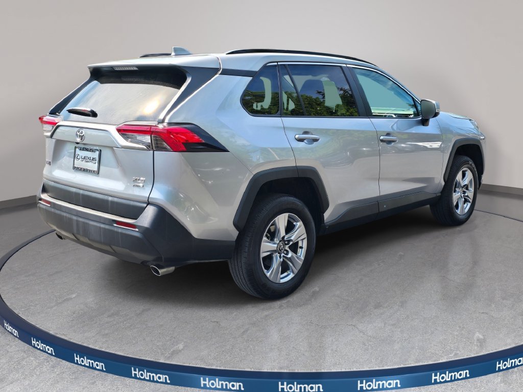 Used 2023 Toyota RAV4 XLE w/ Convenience Package AWD/4WD image 6