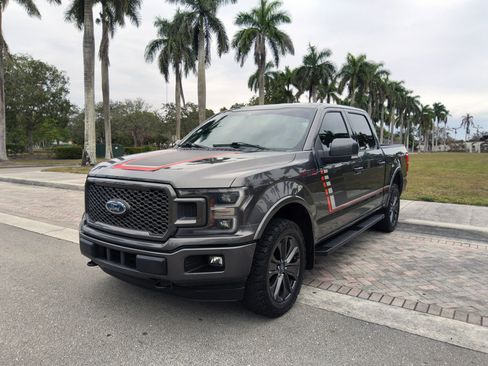 Used 2018 Ford F150 Lariat w/ Equipment Group 502A Luxury image 3