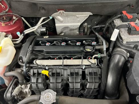 Used 2017 Jeep Compass Latitude FWD image 23