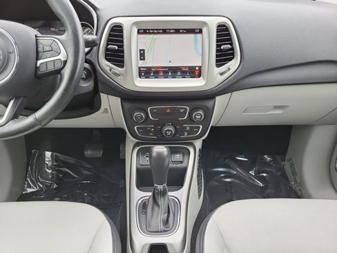 Used 2018 Jeep Compass Latitude w/ Popular Equipment Group image 14