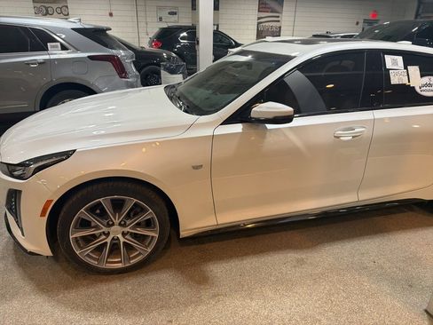 Used 2022 Cadillac CT5 Sport image 2
