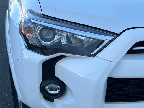 Used 2024 Toyota 4Runner SR5 image 8
