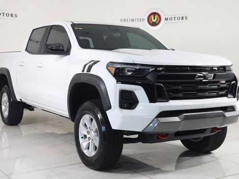 Used 2023 Chevrolet Colorado Z71 image 22