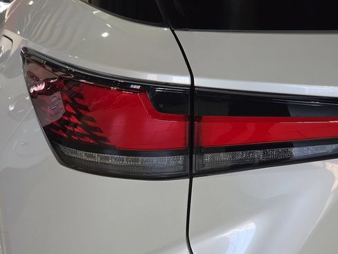Used 2024 Lexus RX 350 FWD w/ Technology Package image 10