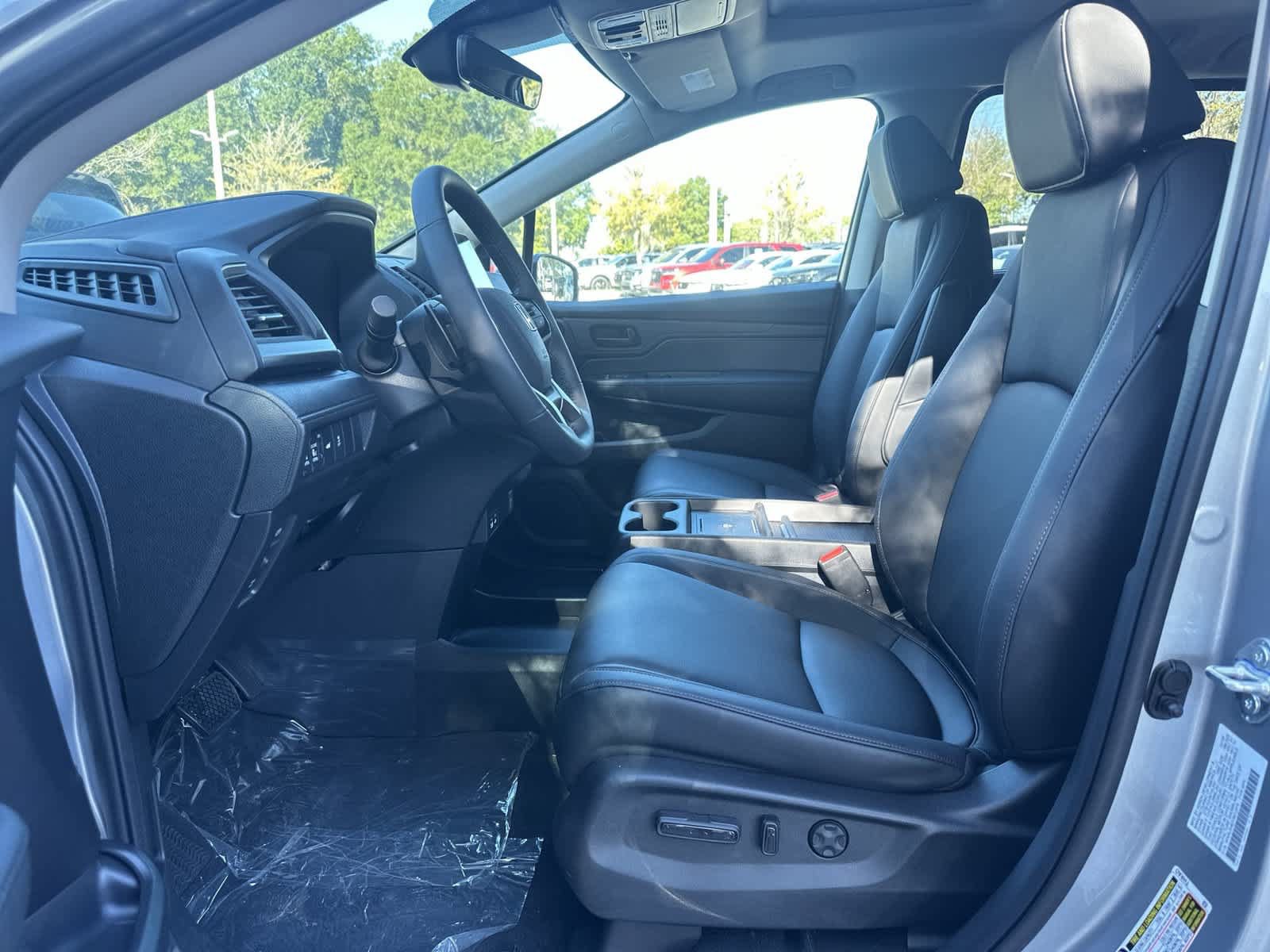 New 2027 Honda Odyssey EX-L image 13