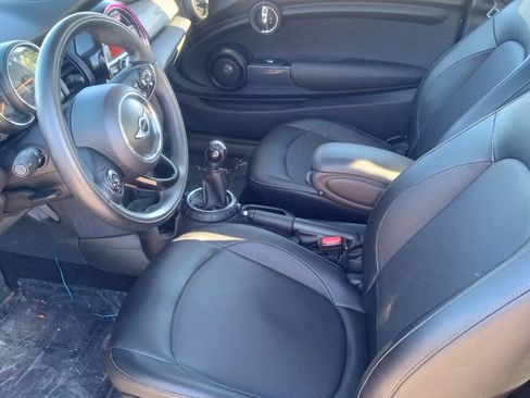 Used 2015 MINI Cooper 2-Door Hardtop image 10