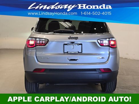 Used 2024 Jeep Compass Latitude AWD/4WD image 6
