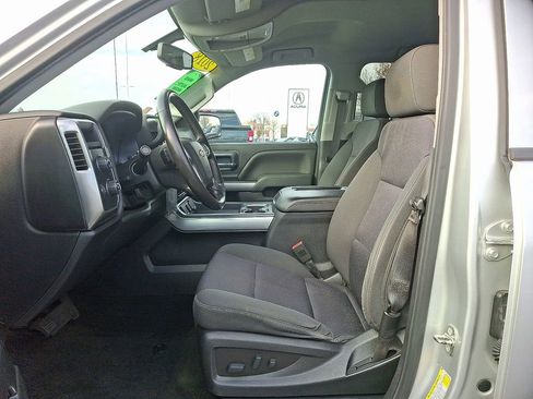 Used 2018 Chevrolet Silverado 1500 LT w/ All Star Edition image 13