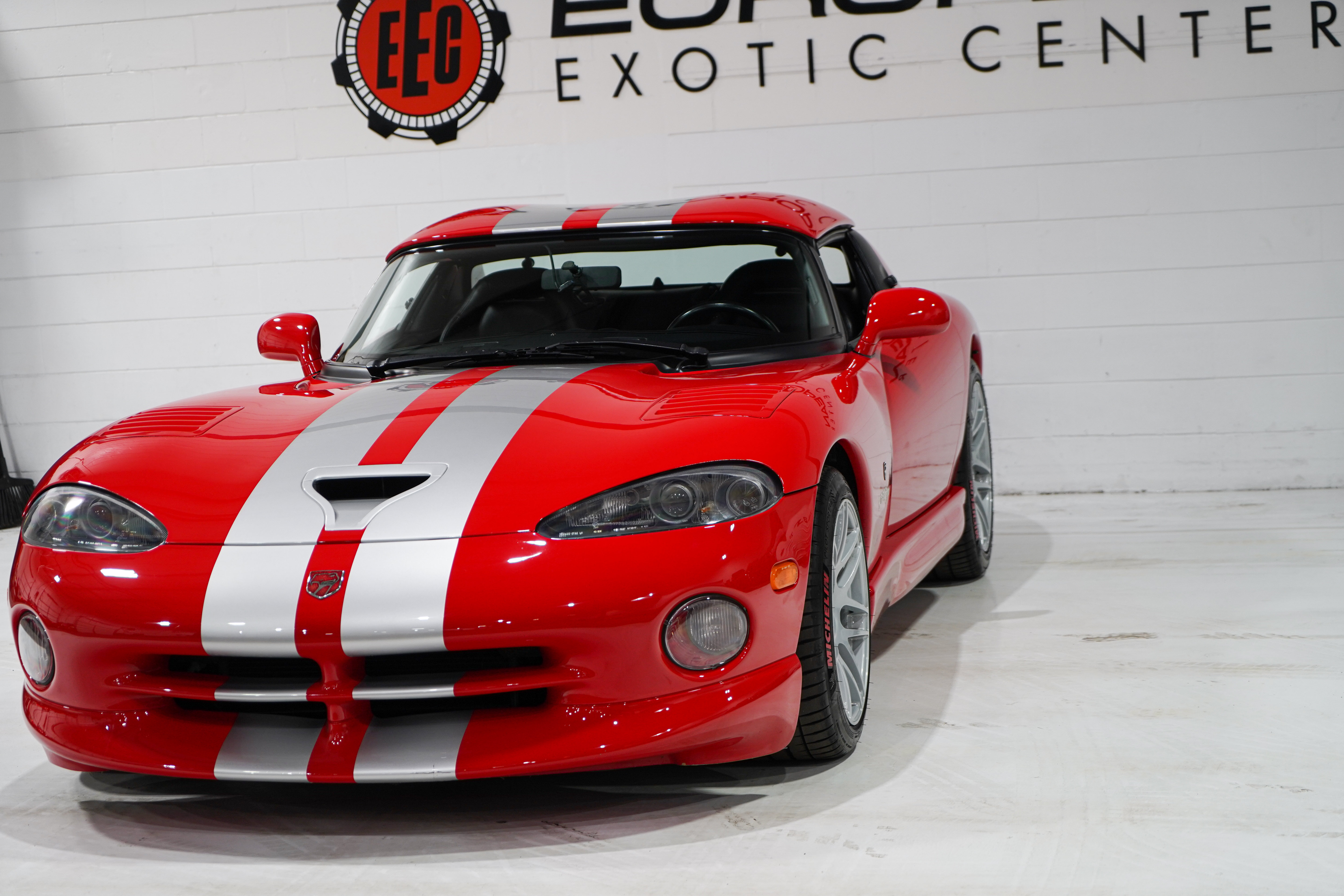 Used 1998 Dodge Viper RT/10 RWD image 30