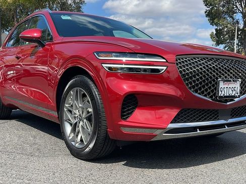 Used 2025 Genesis GV70 2.5T image 5