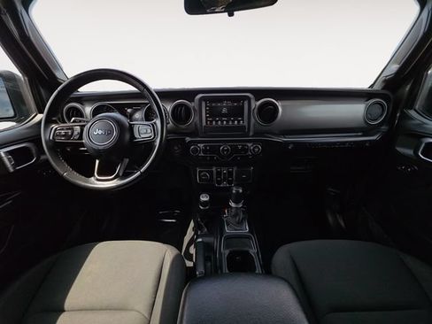 Used 2018 Jeep Wrangler Unlimited Sport S AWD/4WD image 10