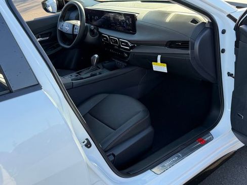New 2026 Nissan Sentra SR FWD image 27