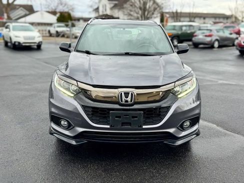 Used 2020 Honda HR-V Sport image 2