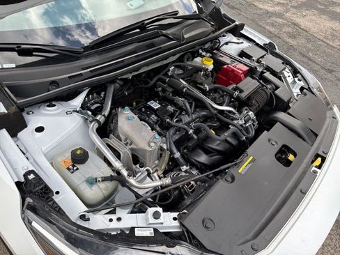 Used 2025 Nissan Sentra SV FWD image 27