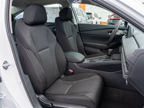 New 2025 Honda Accord SE image 15